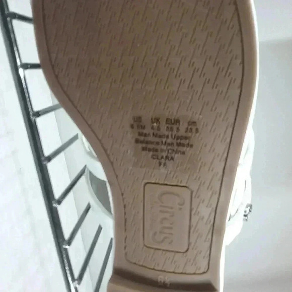 Circus by Sam alderman SANDAL - Picture 8 of 8